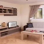 Дом отдыха Seaside Lux Nea Iraklitsa