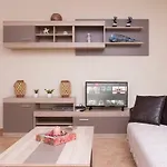 Seaside Lux Дом отдыха *